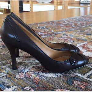 Brooks Brothers 🆕 Leather Pumps